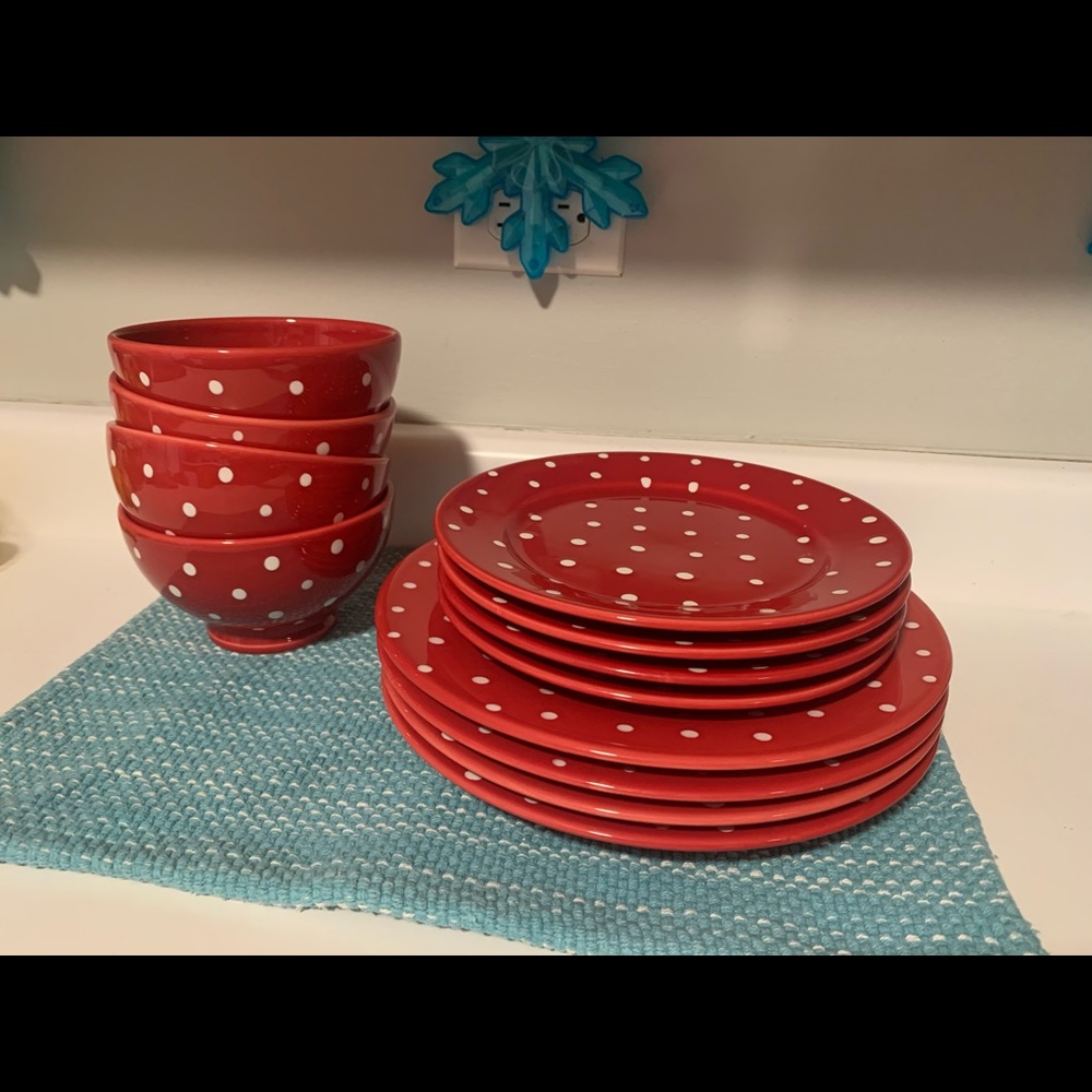 Polka dot China